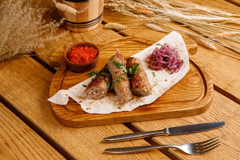Ресторація Хата | Restaurant HATA